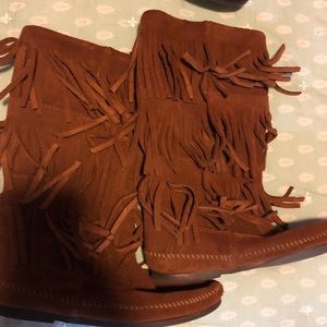 Minnetonka boots